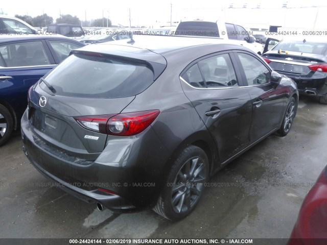 3MZBN1L35JM195756 - 2018 MAZDA 3 TOURING GRAY photo 4