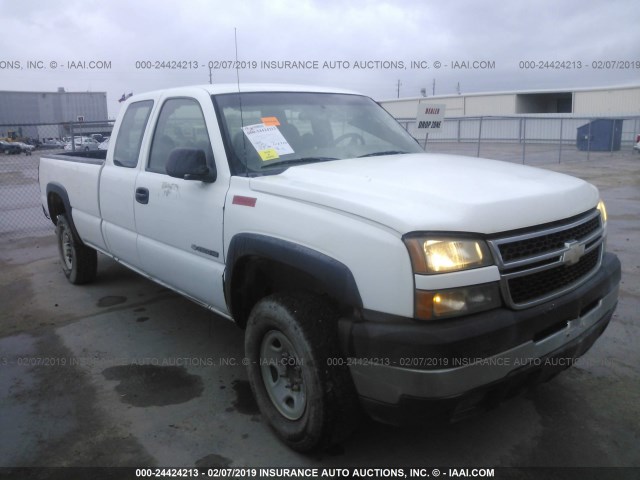 1GCHC29U96E214086 - 2006 CHEVROLET SILVERADO C2500 HEAVY DUTY WHITE photo 1