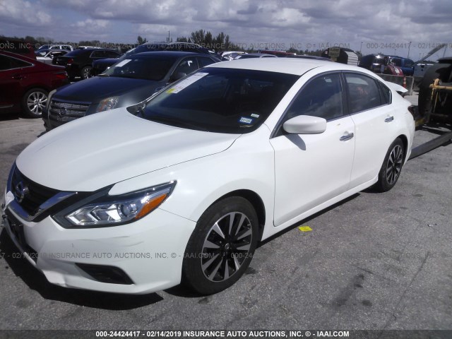 1N4AL3AP8JC180939 - 2018 NISSAN ALTIMA 2.5/S/SV/SL/SR WHITE photo 2