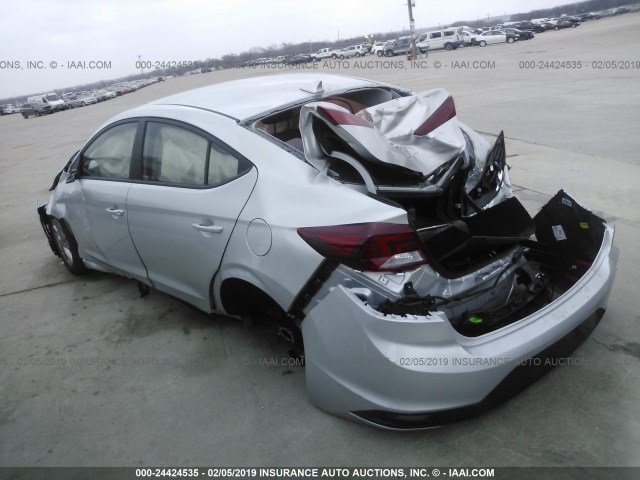 5NPD84LF8KH441592 - 2019 HYUNDAI ELANTRA SEL/VALUE/LIMITED SILVER photo 3