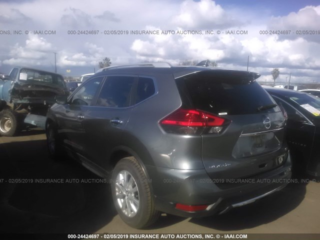 JN8AT2MT0HW153146 - 2017 NISSAN ROGUE S/SL/SV GRAY photo 3