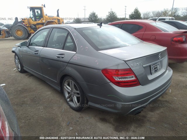 WDDGF4HB5CR207922 - 2012 MERCEDES-BENZ C 250 GRAY photo 3