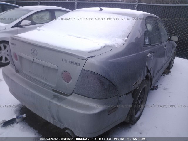 JTHBD192230075423 - 2003 LEXUS IS 300 GRAY photo 4