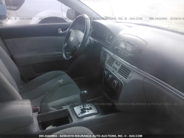 5NPEU46F27H187686 - 2007 HYUNDAI SONATA SE/LIMITED SILVER photo 5