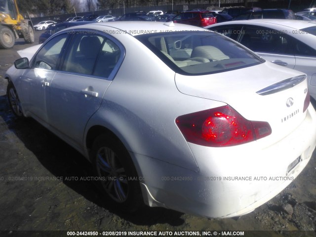 JN1DV6AR9CM861230 - 2012 INFINITI G25 WHITE photo 3