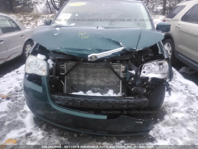 2A8HR54129R536470 - 2009 CHRYSLER TOWN & COUNTRY TOURING GREEN photo 6