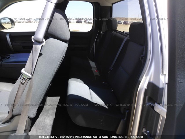 1GTSCVE09AZ217341 - 2010 GMC SIERRA C1500 SLE SILVER photo 8