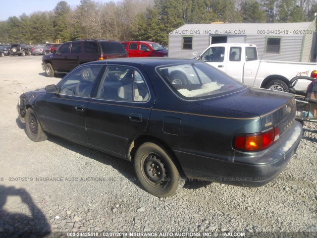 JT2BG12K5T0363030 - 1996 TOYOTA CAMRY DX/LE/XLE GREEN photo 3