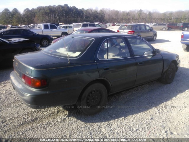 JT2BG12K5T0363030 - 1996 TOYOTA CAMRY DX/LE/XLE GREEN photo 4