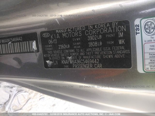 KNAFW6A36C5469442 - 2012 KIA FORTE SX SILVER photo 9