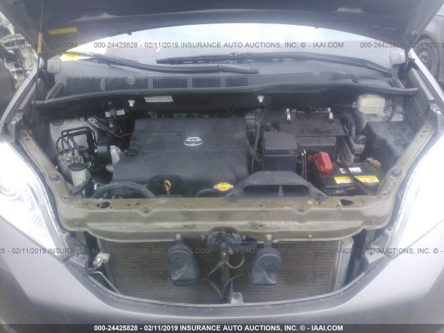 5TDYK3DC4DS380403 - 2013 TOYOTA SIENNA XLE/LIMITED 棕色 照片 10