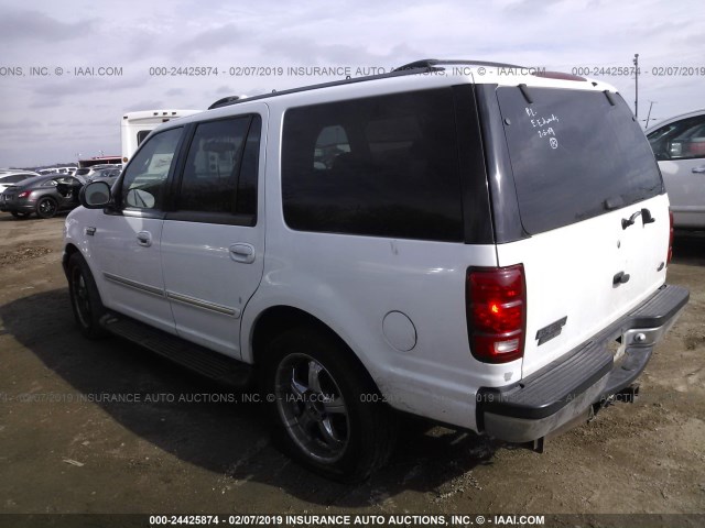 1FMRU15L2YLC01764 - 2000 FORD EXPEDITION XLT WHITE photo 3
