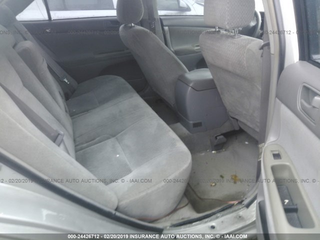 4T1BE32K72U009702 - 2002 TOYOTA CAMRY LE/XLE/SE SILVER photo 8