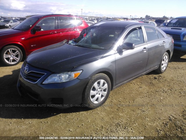 4T4BF3EK2AR040093 - 2010 TOYOTA CAMRY SE/LE/XLE 灰色 照片 2