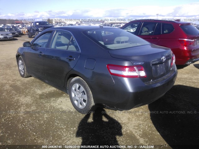 4T4BF3EK2AR040093 - 2010 TOYOTA CAMRY SE/LE/XLE 灰色 照片 3