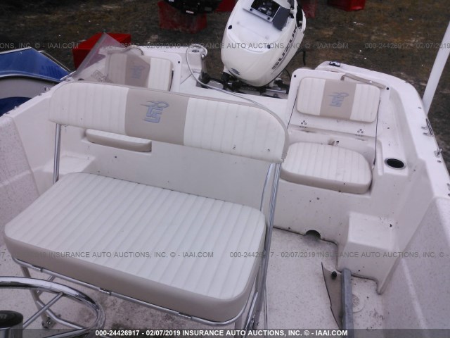 EKH6J192E818 - 2018 CAROLINA SKIFF FISHING BOAT  WHITE photo 8