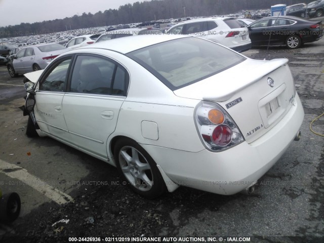 1N4BL11DX3C182919 - 2003 NISSAN ALTIMA SE WHITE photo 3