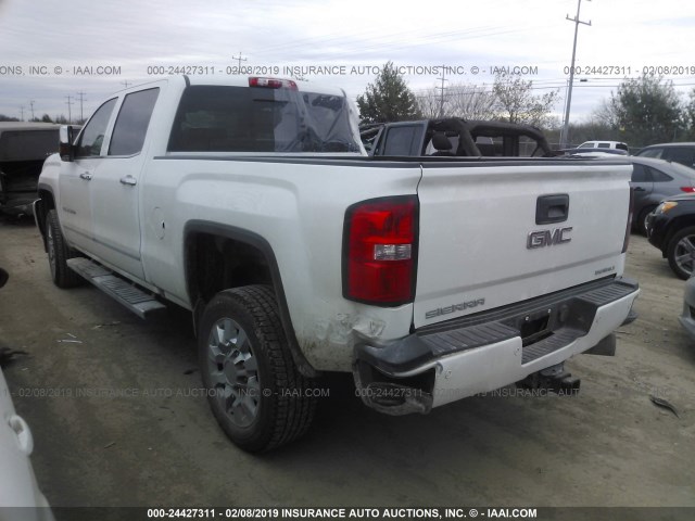 1GT12UE82GF254210 - 2016 GMC SIERRA K2500 DENALI WHITE photo 3