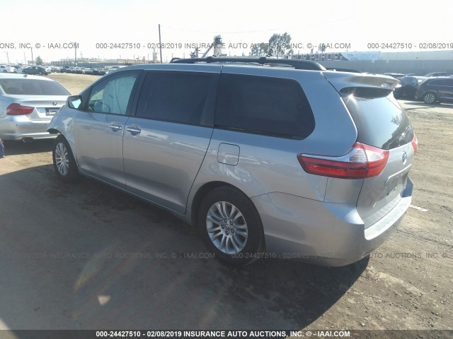 5TDYK3DC3FS647095 - 2015 TOYOTA SIENNA XLE/LIMITED GRAY photo 3