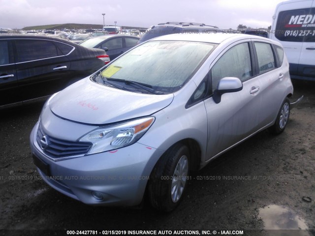 3N1CE2CP5FL395469 - 2015 NISSAN VERSA NOTE S/S PLUS/SV/SL/SR SILVER photo 2