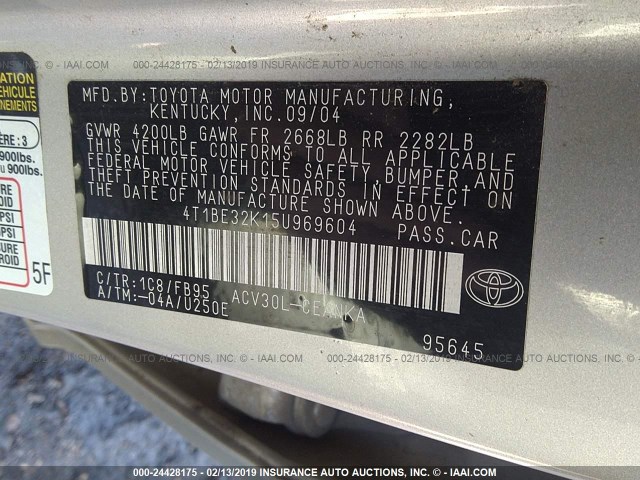 4T1BE32K15U969604 - 2005 TOYOTA CAMRY LE/XLE/SE SILVER photo 9