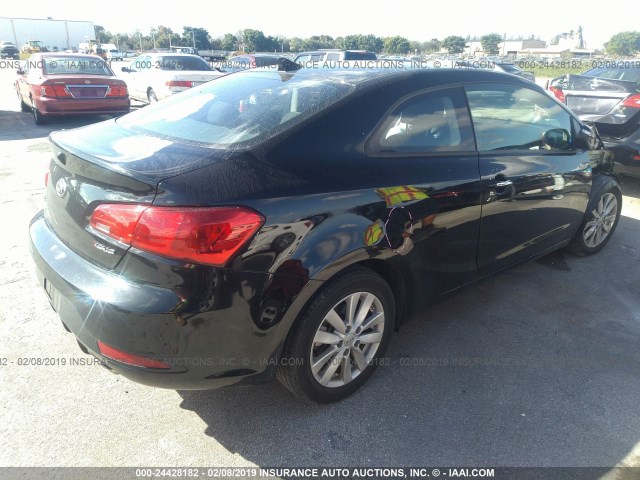 KNAFX6A82G5634787 - 2016 KIA FORTE EX BLACK photo 4