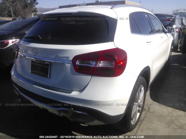 WDCTG4GB1KU002739 - 2019 MERCEDES-BENZ GLA 250 4MATIC WHITE photo 4