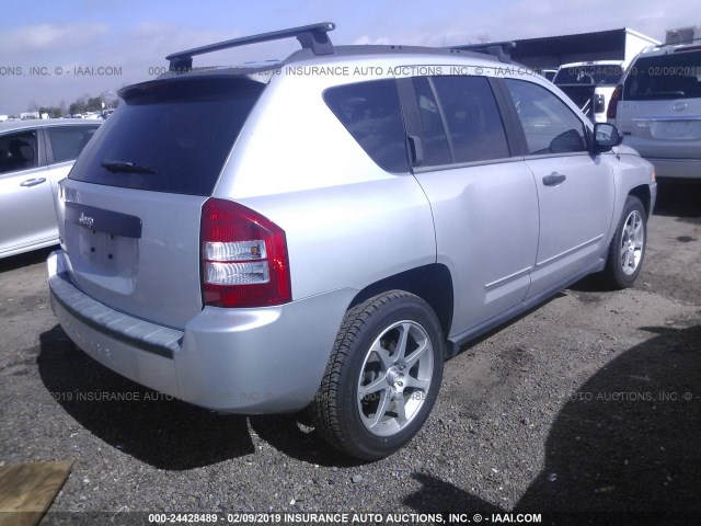 1J4FF47B99D138238 - 2009 JEEP COMPASS SPORT SILVER photo 4