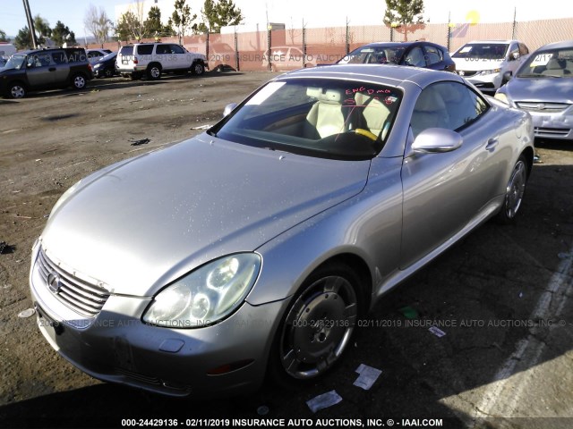 JTHFN48Y340051879 - 2004 LEXUS SC 430 SILVER photo 2