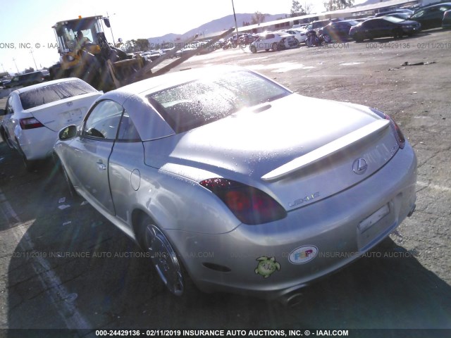 JTHFN48Y340051879 - 2004 LEXUS SC 430 SILVER photo 3