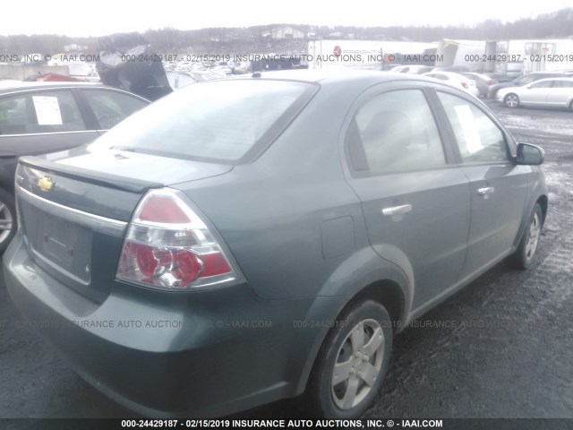 KL1TD5DE4BB133590 - 2011 CHEVROLET AVEO LS/LT GREEN photo 4