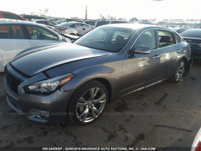 JN1BY1PP1FM600430 - 2015 INFINITI Q70L 3.7 GRAY photo 2