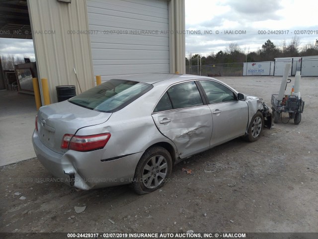 4T1BE46K98U786357 - 2008 TOYOTA CAMRY CE/LE/XLE/SE 银色 照片 4