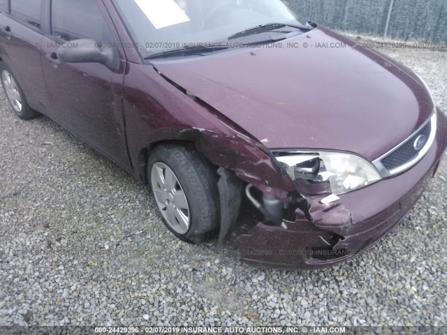 1FAFP34NX6W121689 - 2006 FORD FOCUS ZX4 MAROON photo 6