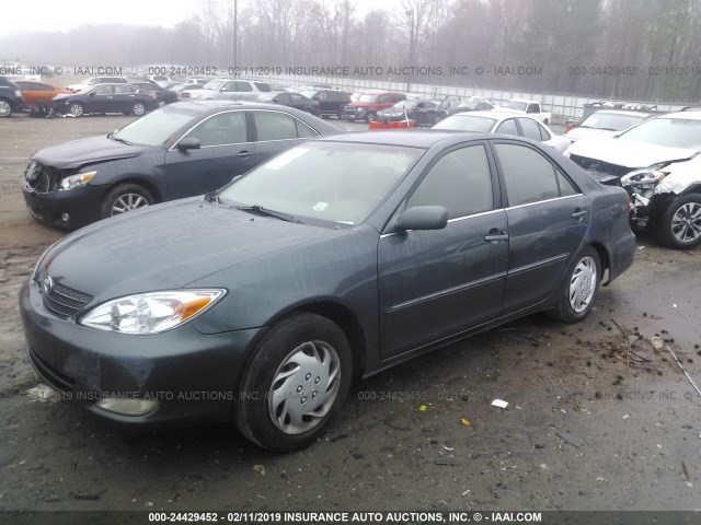 4T1BE32K03U739095 - 2003 TOYOTA CAMRY LE/XLE/SE GRAY photo 2