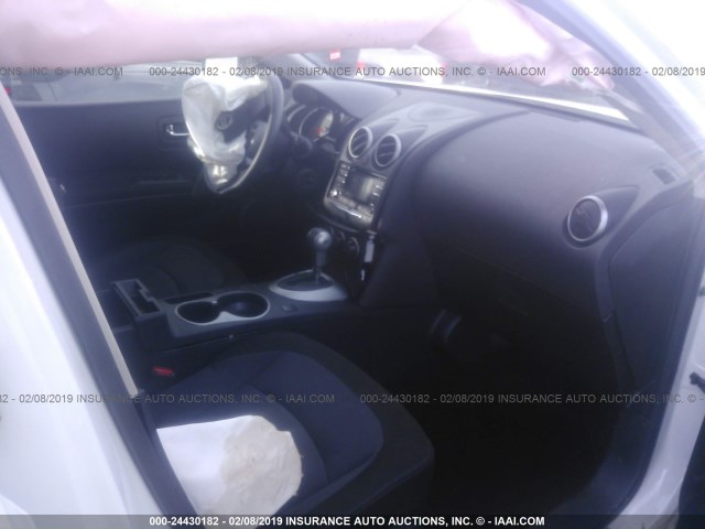 JN8AS5MT8CW268607 - 2012 NISSAN ROGUE S/SV WHITE photo 5