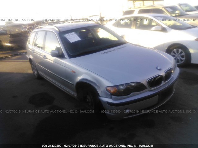 WBAAX13433PJ00042 - 2003 BMW 325 IT SILVER photo 1