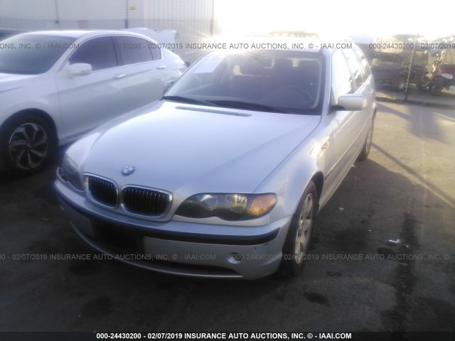 WBAAX13433PJ00042 - 2003 BMW 325 IT SILVER photo 2