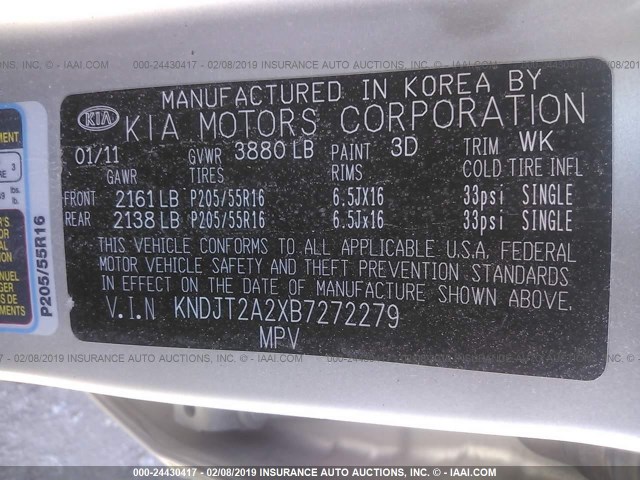 KNDJT2A2XB7272279 - 2011 KIA SOUL +/!/SPORT SILVER photo 9