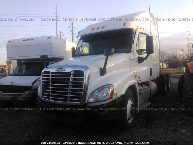 1FUJGLDR8CLBL8734 - 2012 FREIGHTLINER CASCADIA 125  Unknown photo 2