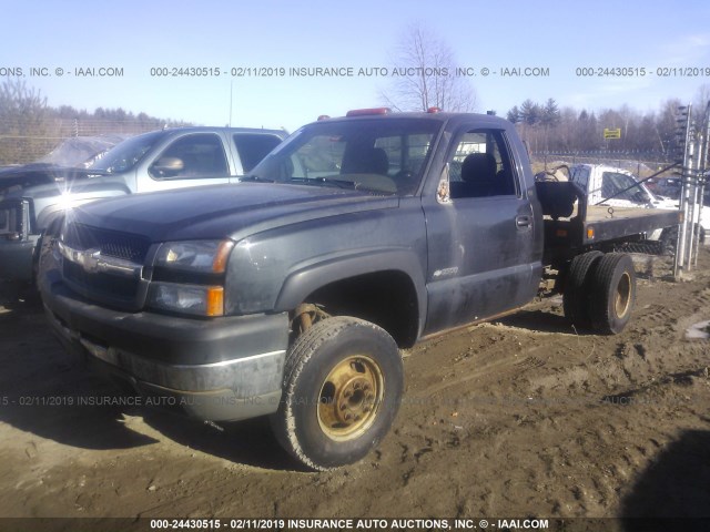 1GBJK34U43E157944 - 2003 CHEVROLET SILVERADO K3500 BLACK photo 2