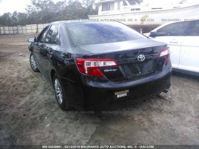 4T1BF1FK0DU711049 - 2013 TOYOTA CAMRY L/SE/LE/XLE 黑色 照片 3