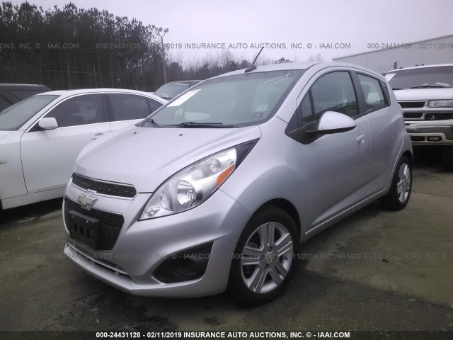 KL8CD6S94EC437952 - 2014 CHEVROLET SPARK 1LT SILVER photo 2