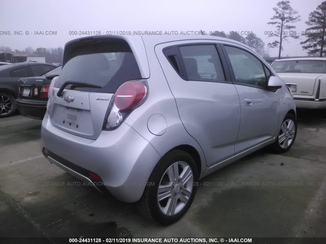 KL8CD6S94EC437952 - 2014 CHEVROLET SPARK 1LT SILVER photo 4