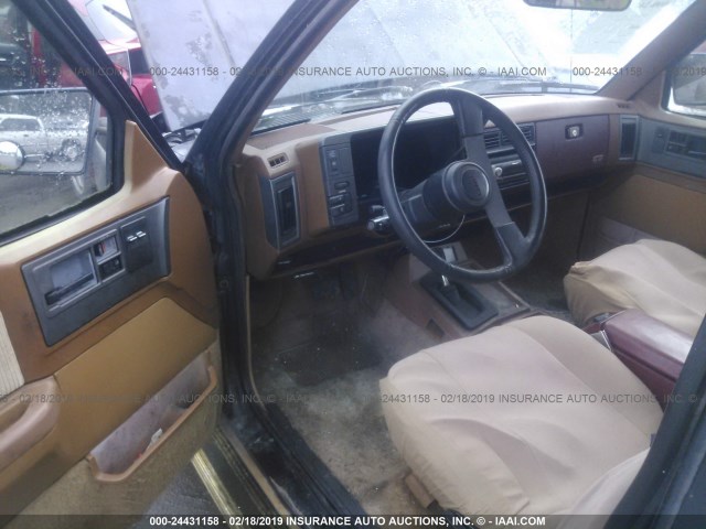 1GKCT18Z7K0511502 - 1989 GMC S15 JIMMY BLACK photo 5