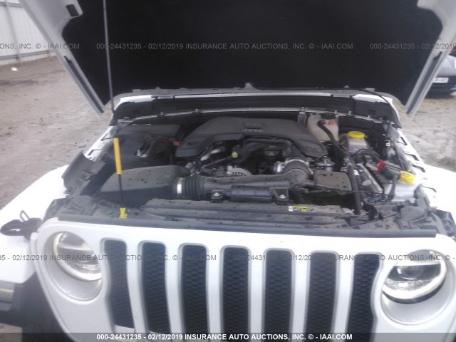 1C4HJXEG5JW168746 - 2018 JEEP WRANGLER UNLIMITE SAHARA WHITE photo 10