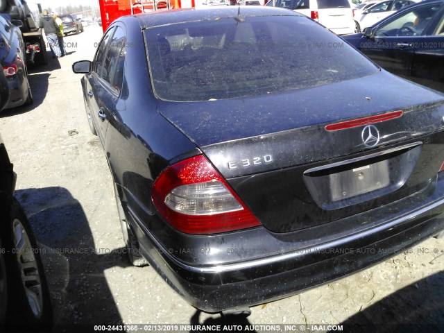 WDBUF26J85A563230 - 2005 MERCEDES-BENZ E 320 CDI BLACK photo 3