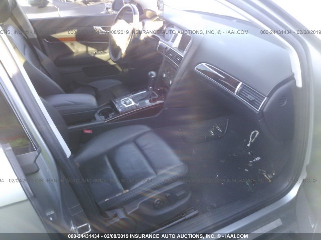 WAUAH74F08N028428 - 2008 AUDI A6 3.2 GRAY photo 5