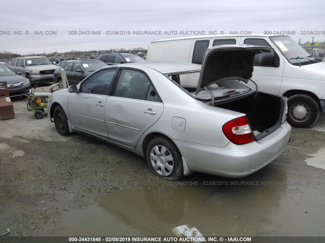 4T1BE32K94U862251 - 2004 TOYOTA CAMRY LE/XLE/SE SILVER photo 3