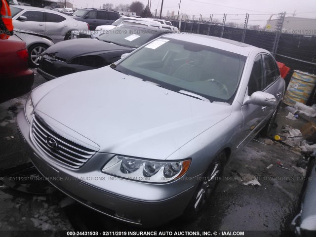 KMHFC46F19A366864 - 2009 HYUNDAI AZERA SE/LIMITED SILVER photo 2